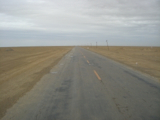 砂漠の道 カーギリックからホータンへ